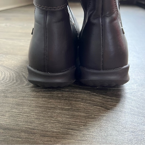 Hush Puppies Brown Leather Tall Riding Boots Buckles Women's size 9W 9 Wide - Picture 3 of 10